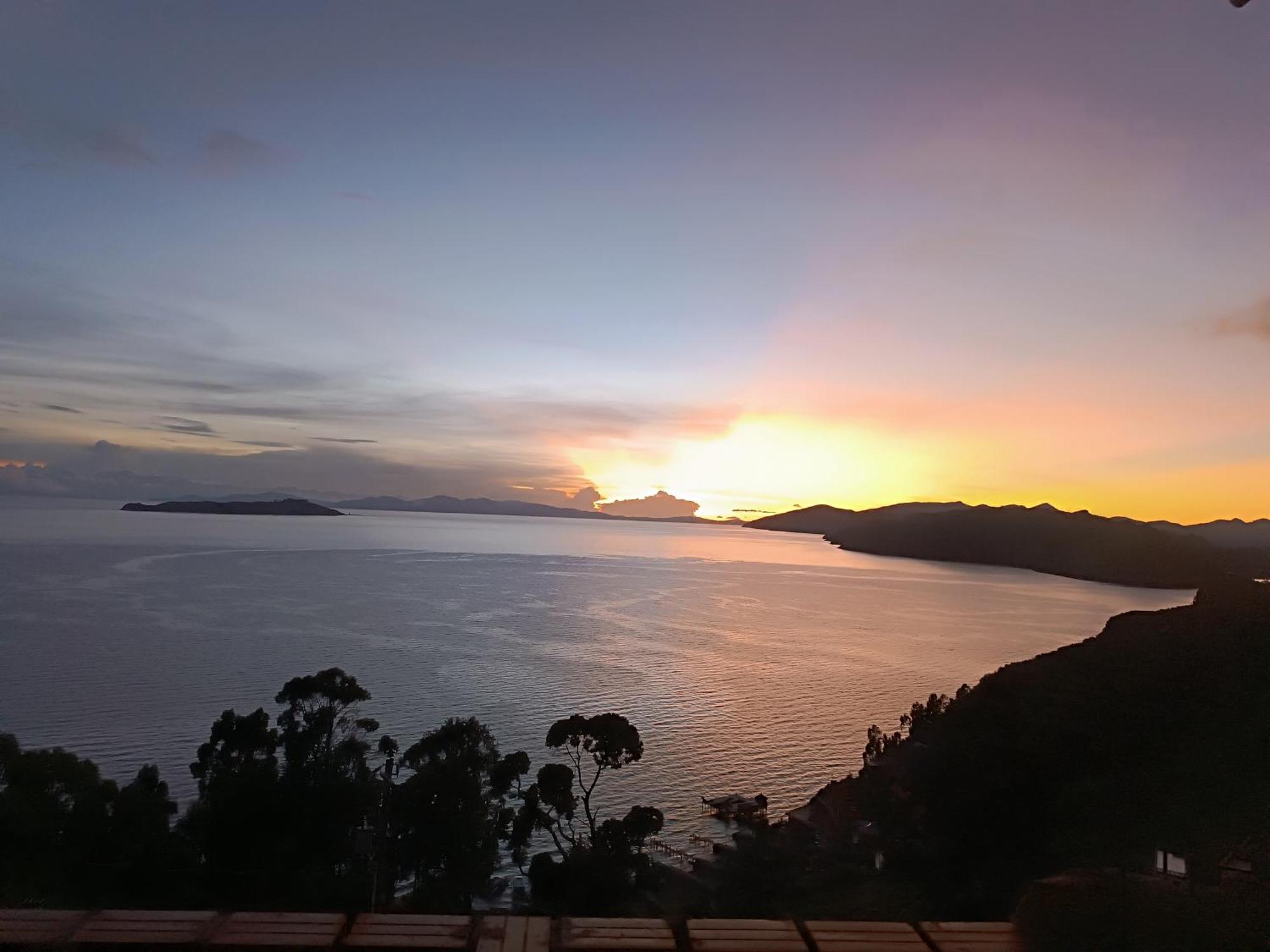 Sol Y Luna - Isla Del Sol Comunidad Yumani Exteriér fotografie