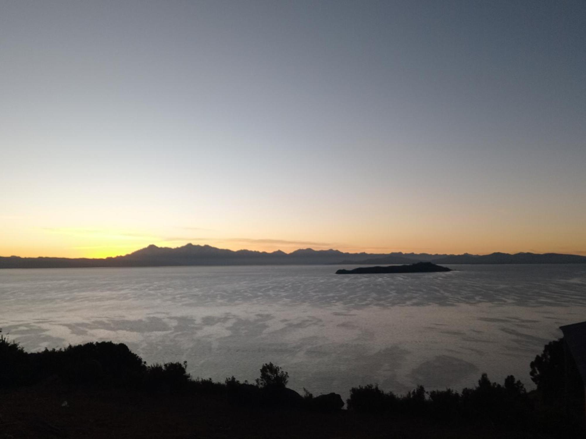Sol Y Luna - Isla Del Sol Comunidad Yumani Exteriér fotografie